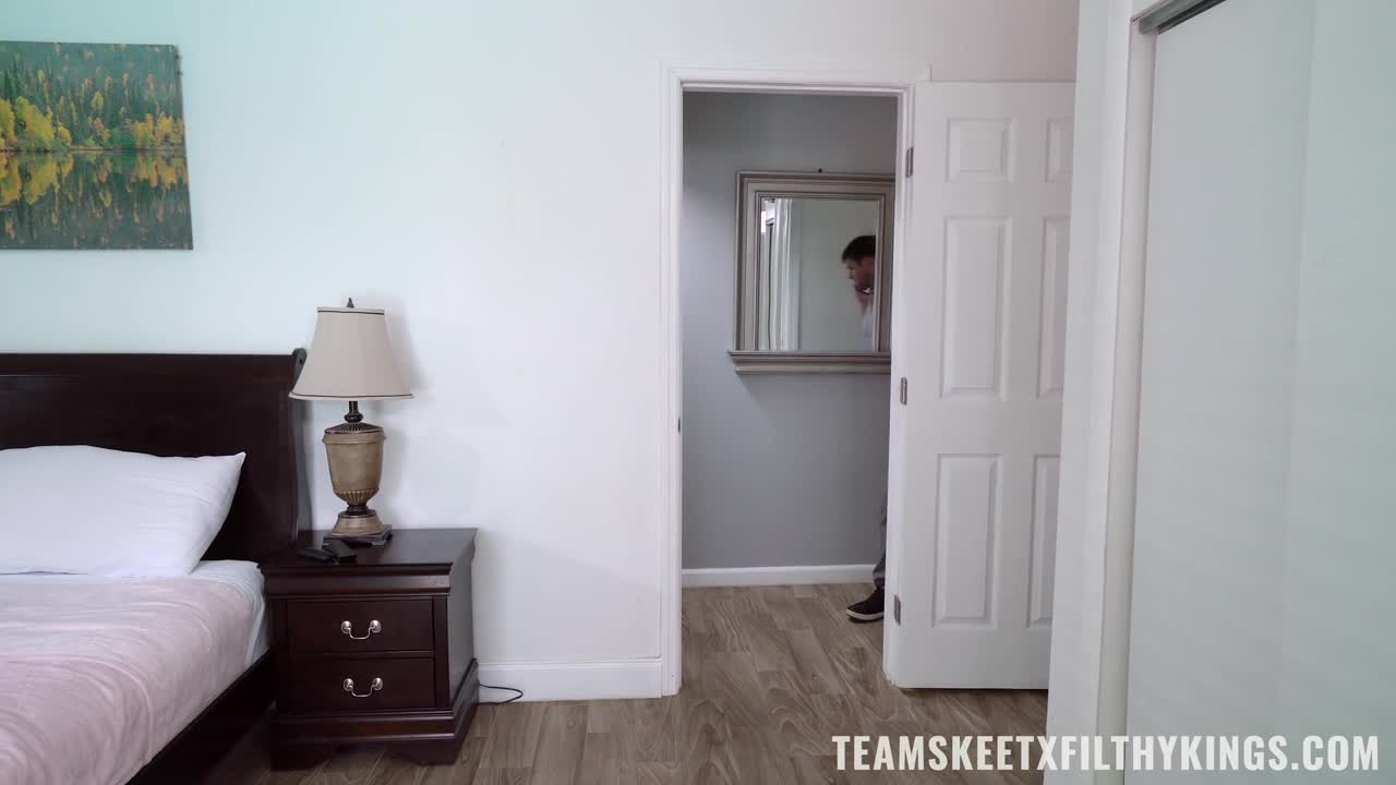 Only Big Ones Do the Trick (21:40) | ePornFresh.
