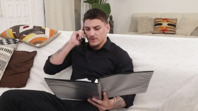 Payton Preslee makes a deal to get her husband the contract he needs