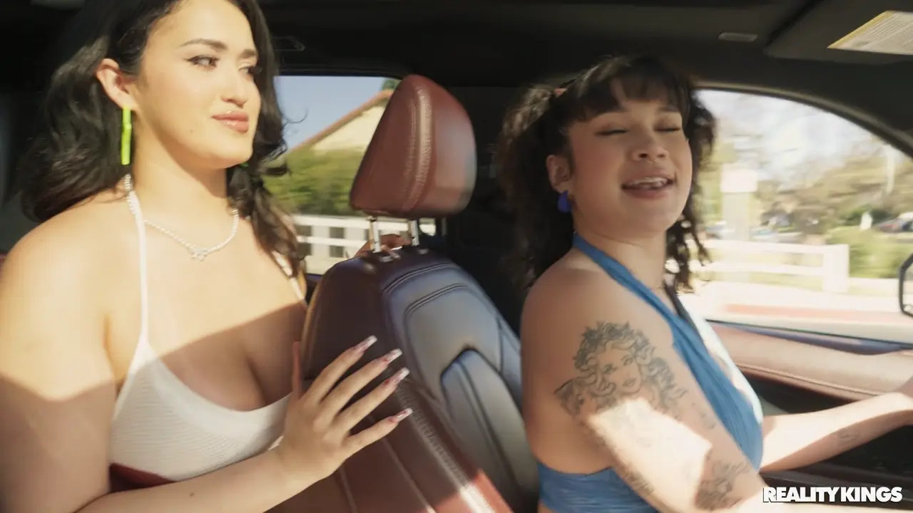 Horny Besties (44:32) | ePornFresh.