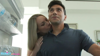 STEPMOM BUNNY MADISON HELPS CLEAR HIS HEAD