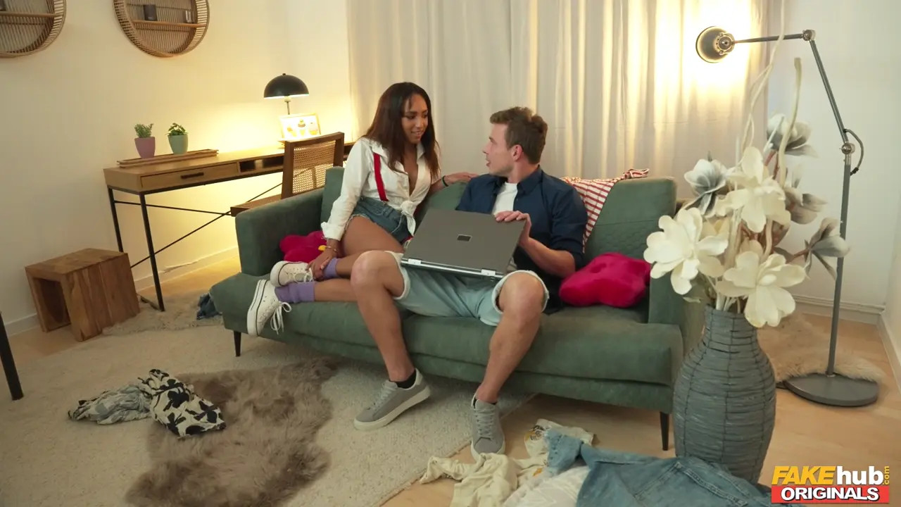 College Cock Up (20:54) | ePornFresh.