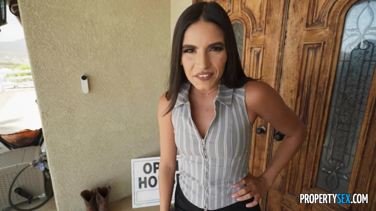 Saddle Up for a Familiar Cowgirl (51:03) | ePornFresh.