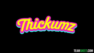 Thighs From Heaven: Two Slimthick Girls Share Stranger’s Cock