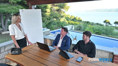 Glamorous Girl Boss Shalina Devine Takes A DP Slamming During Business Meeting
