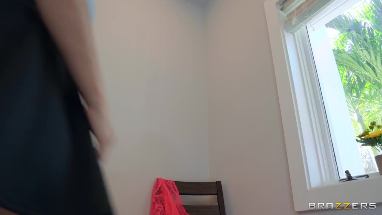 Hey You, Drop Those Panties (35:08) | ePornFresh.