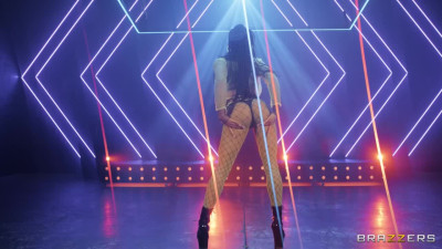 Anal’s Tight On A Neon Night
