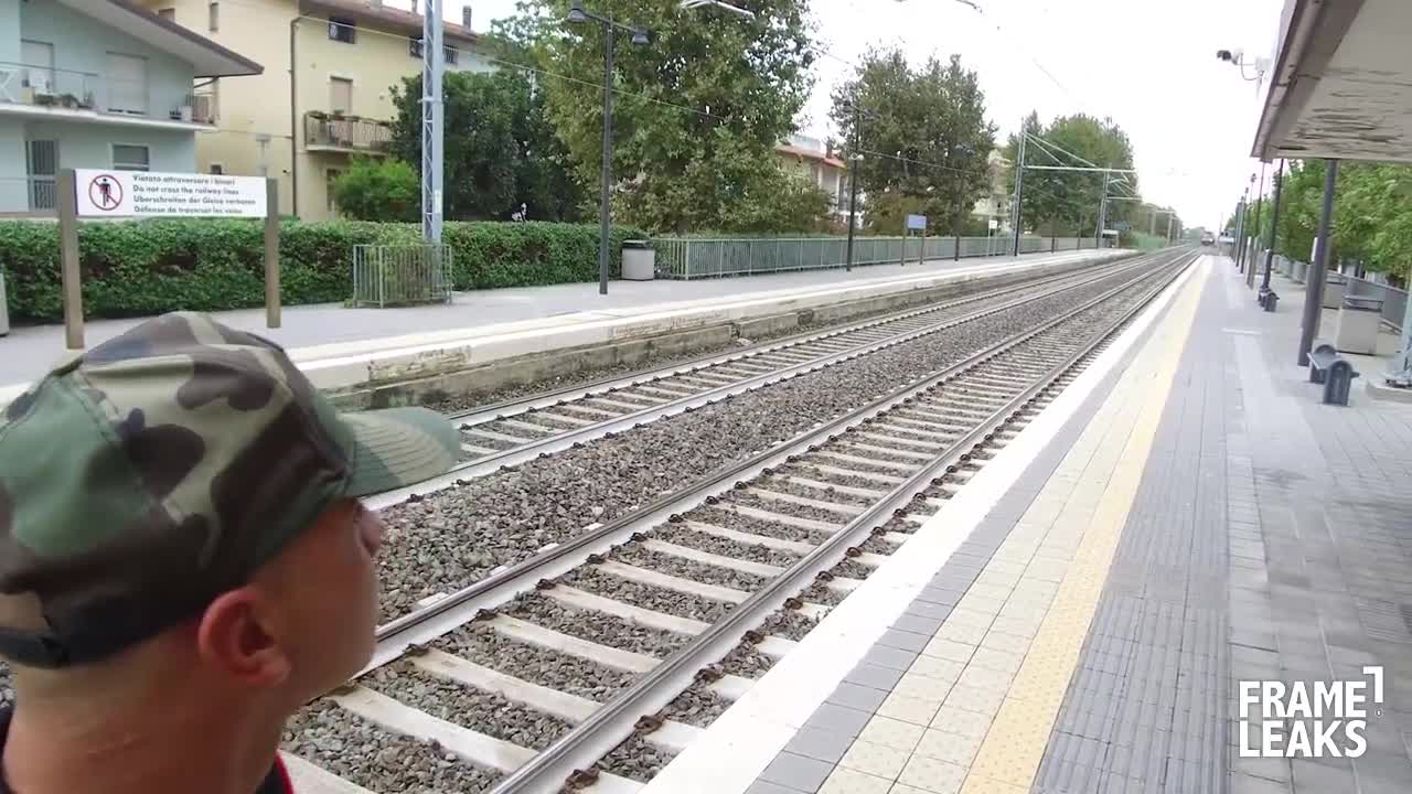 Lisa And Christian - Rimini (44:30) | ePornFresh.