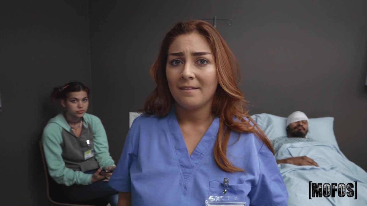 Cum on Time for Nurse Chloe (41:29) | ePornFresh.