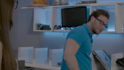 Frisky Stuff - Scene 4