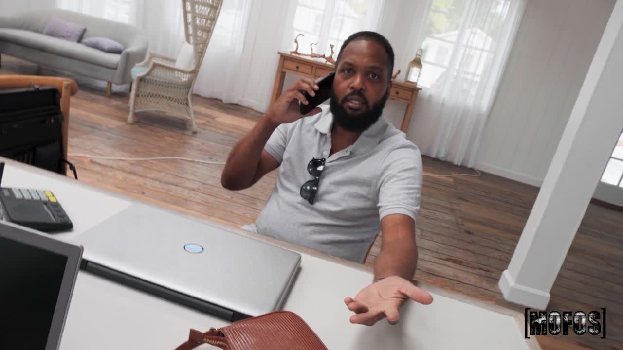 Sneaky Office Link (40:47) | ePornFresh.