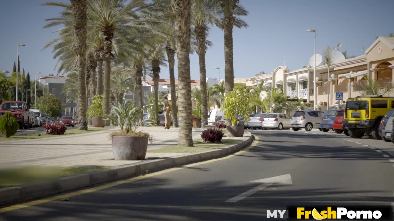 Let's Go Back To My Villa with Alyssia Kent | Mylf X Only 3X (39:10) | ePornFresh.