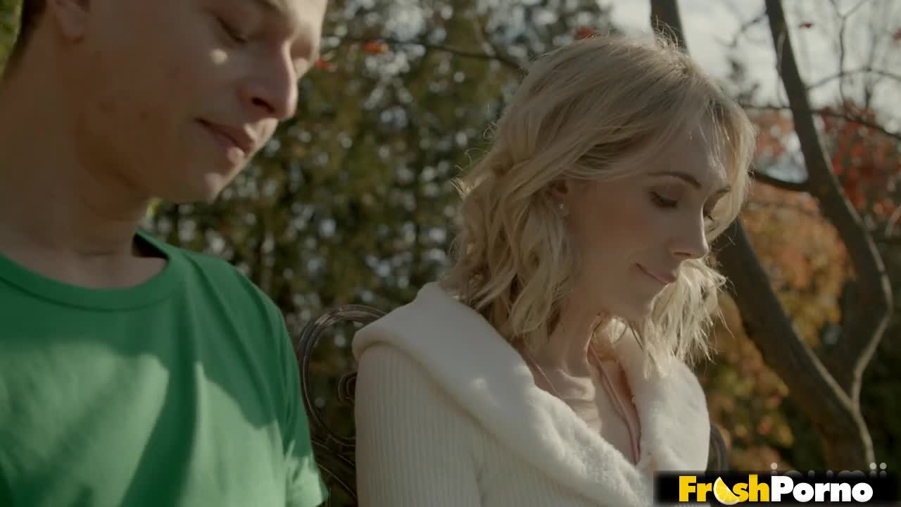 Walking In The Park with Sky Pierce, Nikki Nuttz | JoyMii February 1, 2023 (32:00) | ePornFresh.