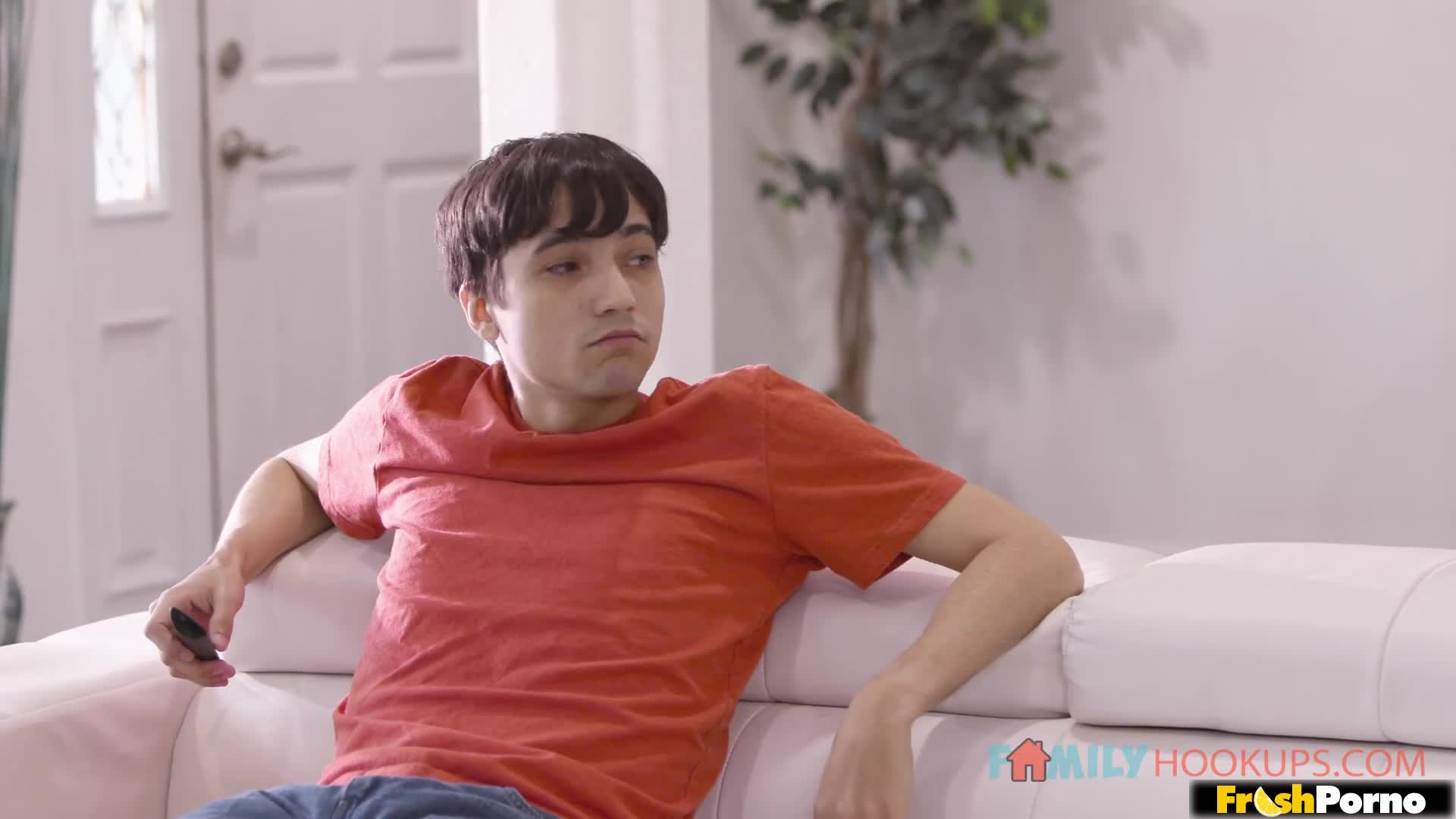 FamilyHookups - Emma Starletto (25:59) | ePornFresh.