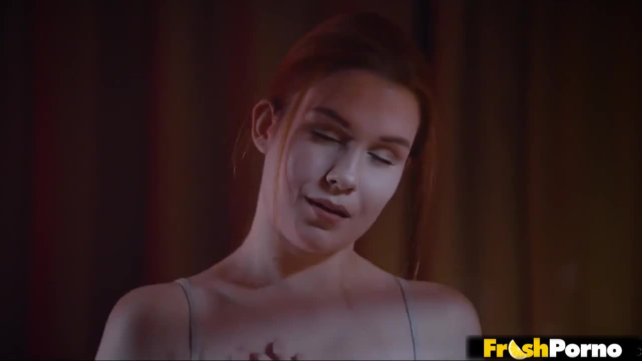 Love In Red (41:50) | ePornFresh.