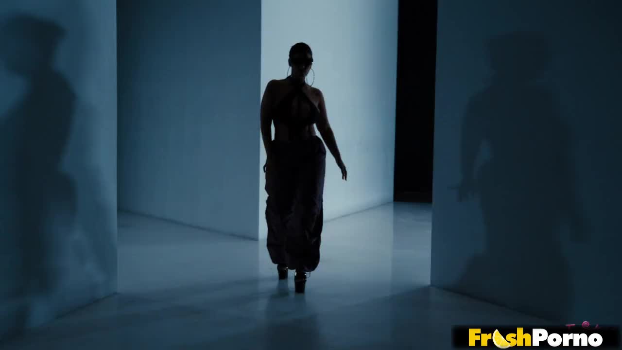 TOTM - Party Girl (18:35) | ePornFresh.