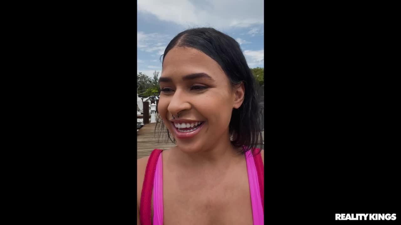 Boat Booty (21:42) | ePornFresh.