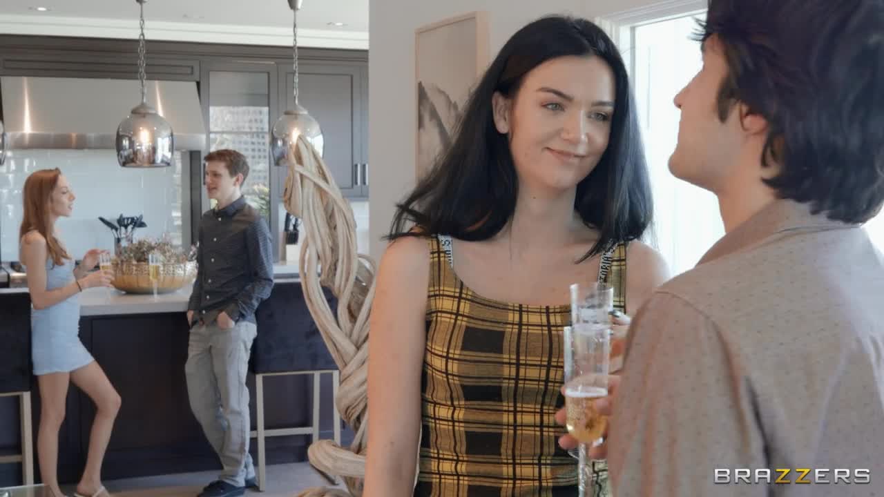 The Never Ending Squirter (26:23) | ePornFresh.