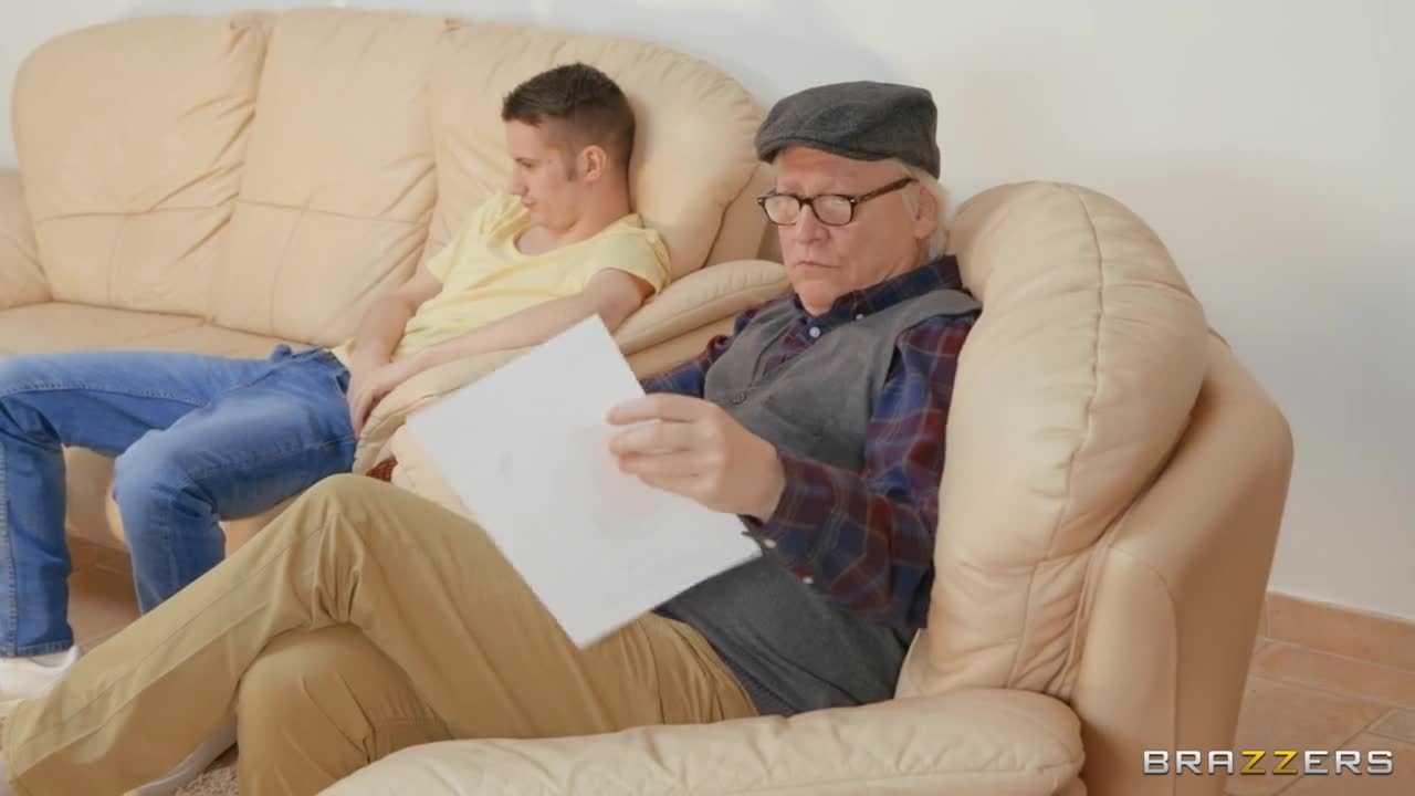 Sneaky Senior Semen Sampling Shoe-Sniffer (34:38) | ePornFresh.