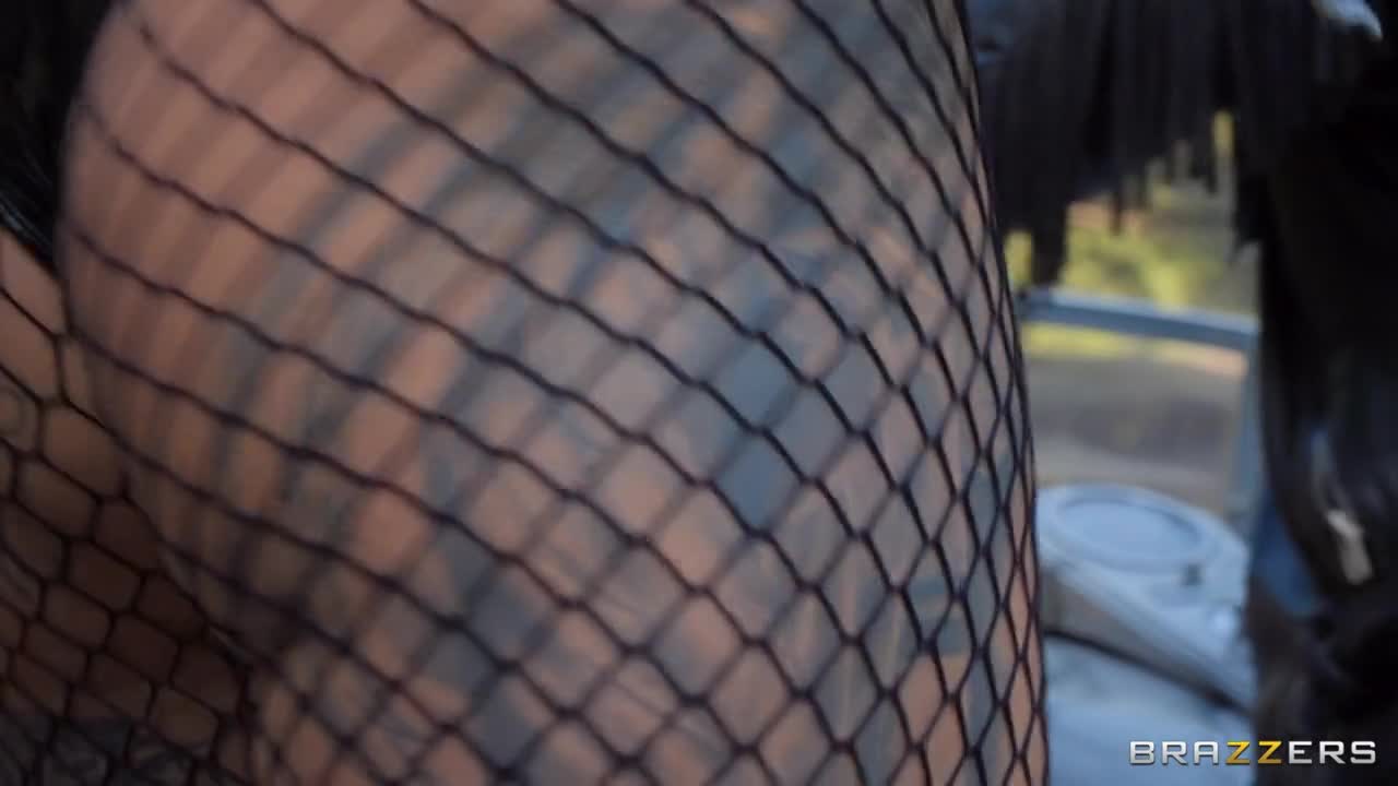 Biker Babes From Berlin (42:11) | ePornFresh.