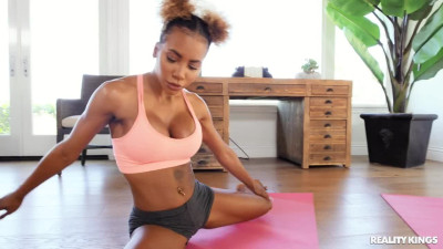 Horny BF Interrupts Her Yoga