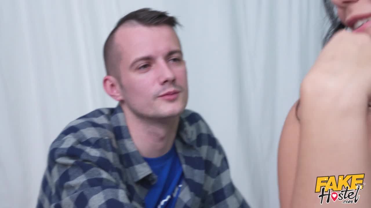 Teasing and Sharing My Horny Boyfriend (20:55) | ePornFresh.