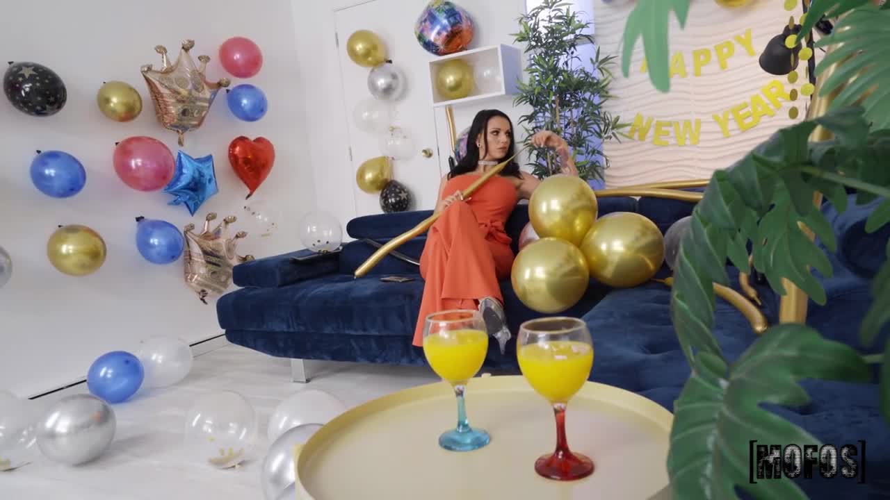 A Balloon-Popping Threesome (46:53) | ePornFresh.