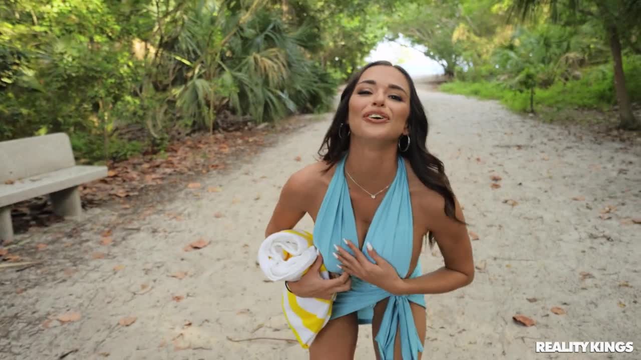 Vag on Vacay (29:54) | ePornFresh.