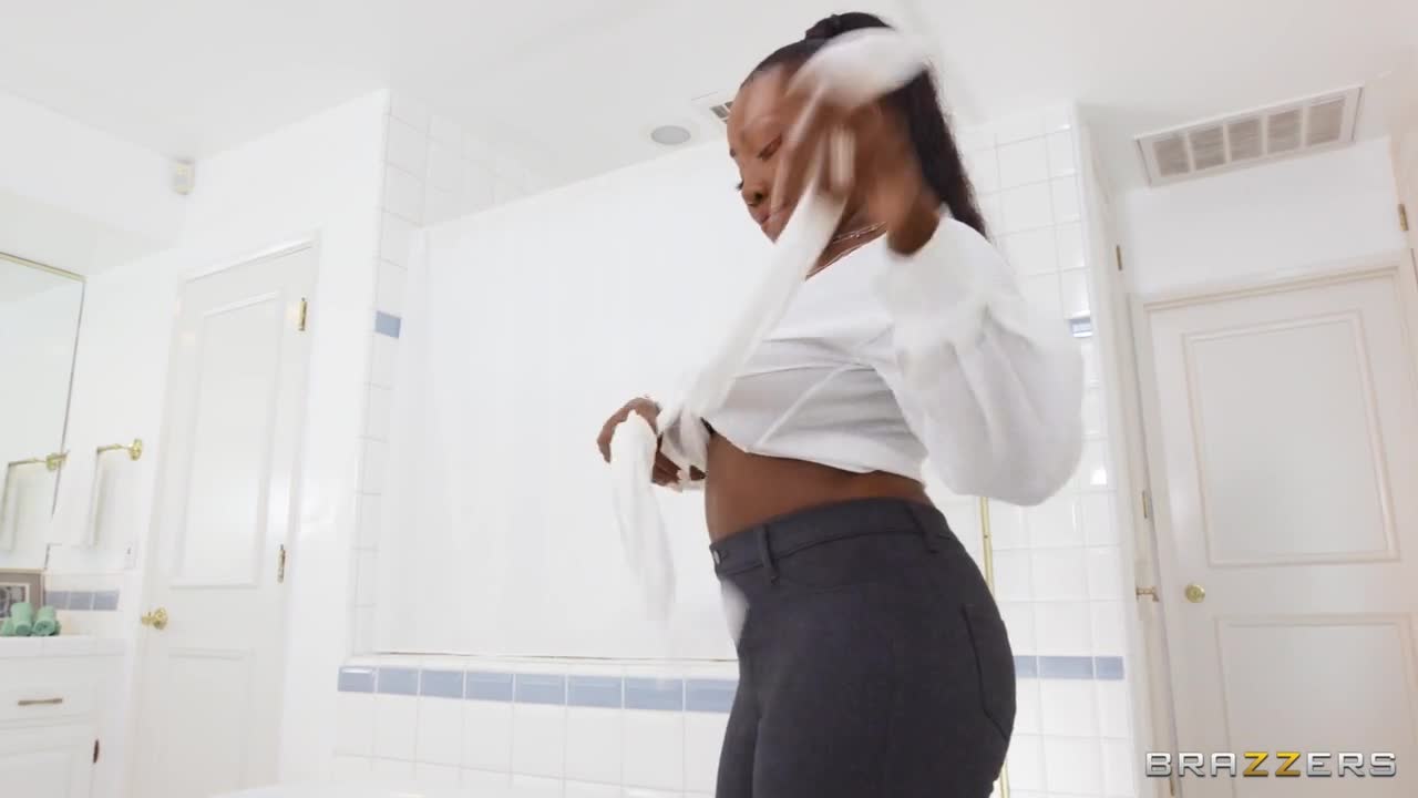 Rubadub, Hot Dick In a Tub (25:01) | ePornFresh.