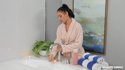 Pussy Pampering