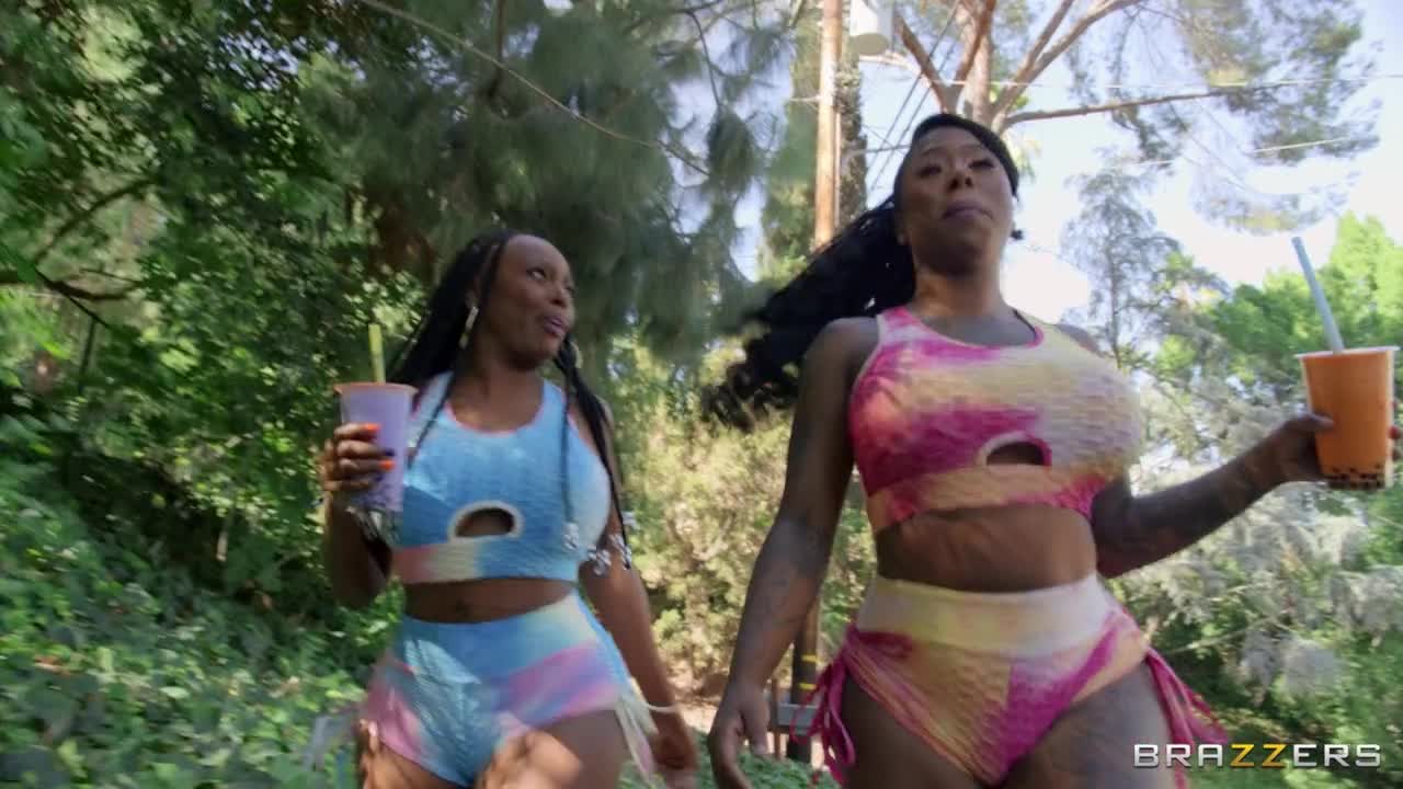 BBW Bubble Bath (25:04) | ePornFresh.