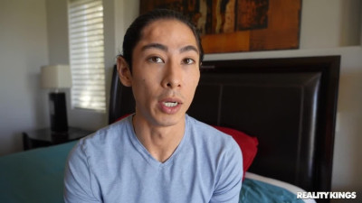 Lily Cums on Strong