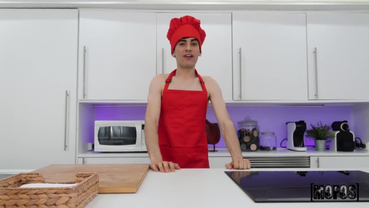 Cocking With Chef Jordi! (43:46) | ePornFresh.