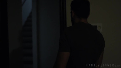 Mixed Family 4 Scene 3
